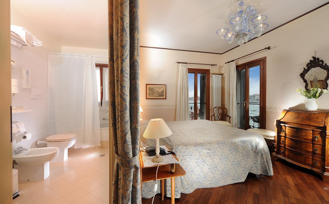 Hotel La Calcina เวนิส ภายนอก รูปภาพ