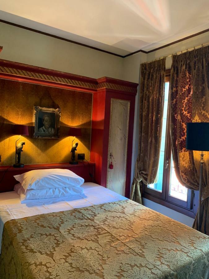 Hotel La Calcina เวนิส ภายนอก รูปภาพ