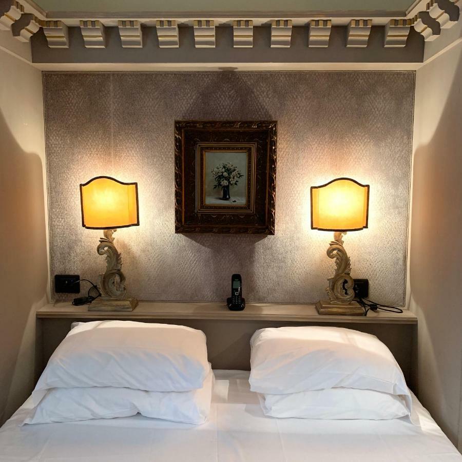 Hotel La Calcina เวนิส ภายนอก รูปภาพ